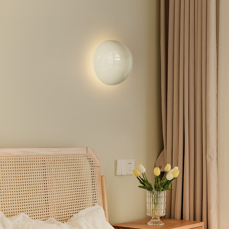 โคมไฟติดผนังเหล็กขนาดเล็กสไตล์ - Light Switch บทวิจารณ์และราคา