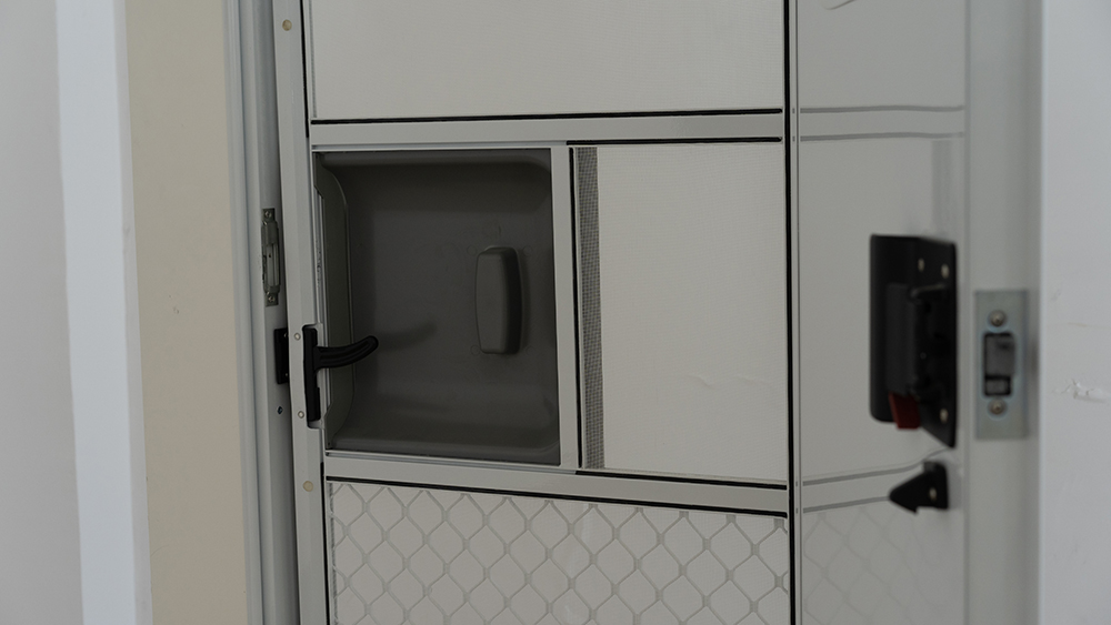 ประตูรถบ้านหรูหราแบบล็อคอัตโนม - Door Lock บทวิจารณ์และราคา