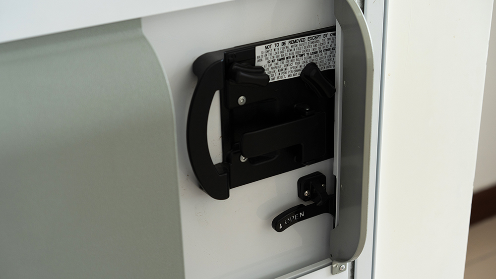 ประตูรถบ้านหรูหราแบบล็อคอัตโนม - Door Lock บทวิจารณ์และราคา